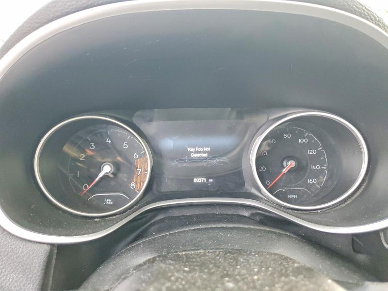 72233955 :رقم المزاد ، 3C4NJDCB6LT233623 vin ، 2020 Jeep Compass مزاد بيع