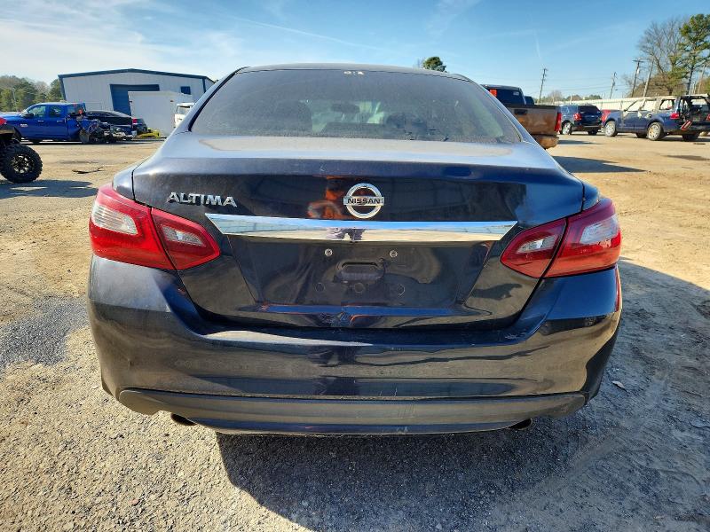 Продажа на аукционе авто 2018 Nissan Altima, vin: 1N4AL3AP8JC472185, номер лота: 73752715