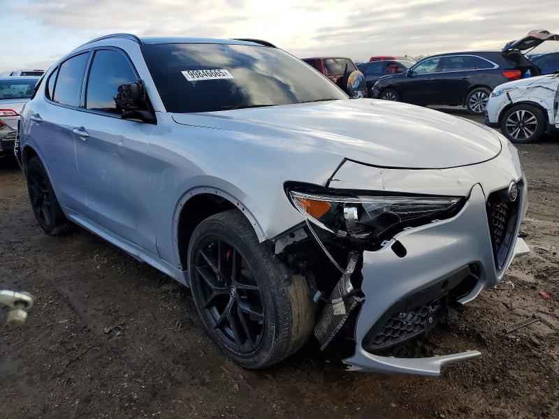 99846665 :رقم المزاد ، ZASPAKBNXM7D14971 vin ، 2021 Alfa Romeo Stelvio مزاد بيع