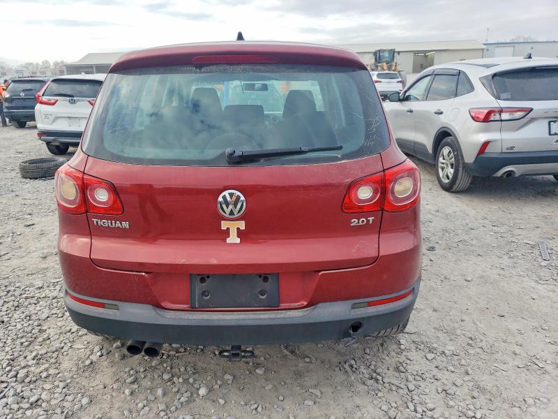 2009 Volkswagen Tiguan მანქანა იყიდება აუქციონზე, vin: WVGAV75N49W001757, აუქციონის ნომერი: 98203105
