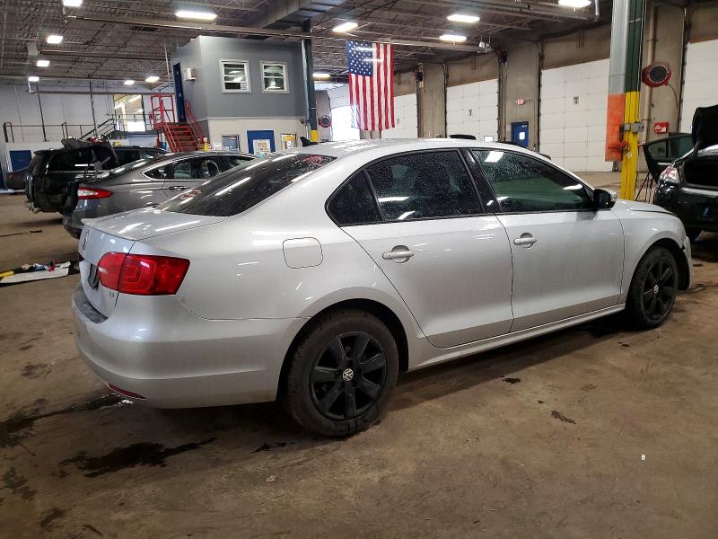 73915385 :رقم المزاد ، 3VWD17AJXEM246277 vin ، 2014 Volkswagen Jetta مزاد بيع