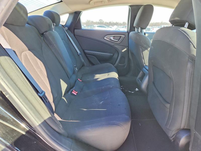 Продаж на аукціоні авто 2016 Chrysler 200, vin: 1C3CCCAB5GN152699, номер лоту: 74856495