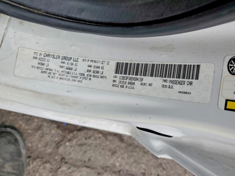 98229645 :رقم المزاد ، 1C3BCBFG8DN584158 vin ، 2013 Chrysler 200 مزاد بيع