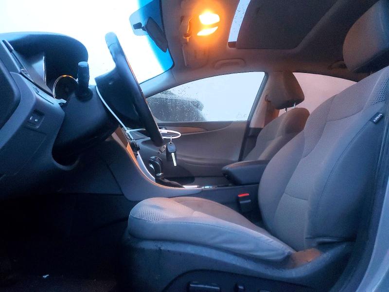 97982115 :رقم المزاد ، 5NPEB4AC4EH871624 vin ، 2014 Hyundai Sonata مزاد بيع