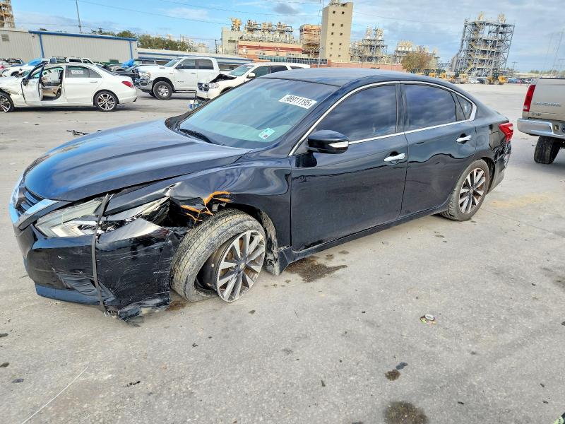 Продажа на аукционе авто 2017 Nissan Altima, vin: 1N4AL3AP8HC124672, номер лота: 57334196