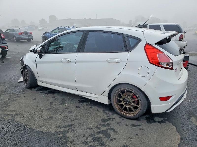 72626245 :رقم المزاد ، 3FADP4GX6EM171613 vin ، 2014 Ford Fiesta مزاد بيع