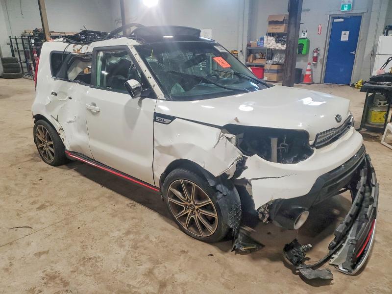 2017 Kia Soul მანქანა იყიდება აუქციონზე, vin: KNDJX3AA8H7465802, აუქციონის ნომერი: 73582415