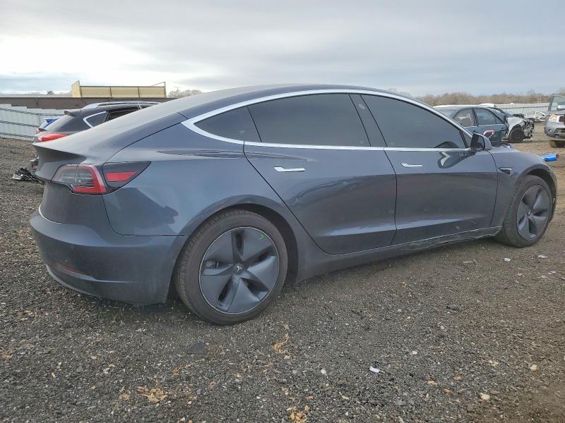 Продажа на аукционе авто 2018 Tesla Model 3, vin: 5YJ3E1EA8JF058690, номер лота: 73315675