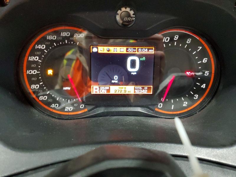72883435 :رقم المزاد ، 2BXNBDD15EV004222 vin ، 2014 Can-am Spyder Roadster مزاد بيع