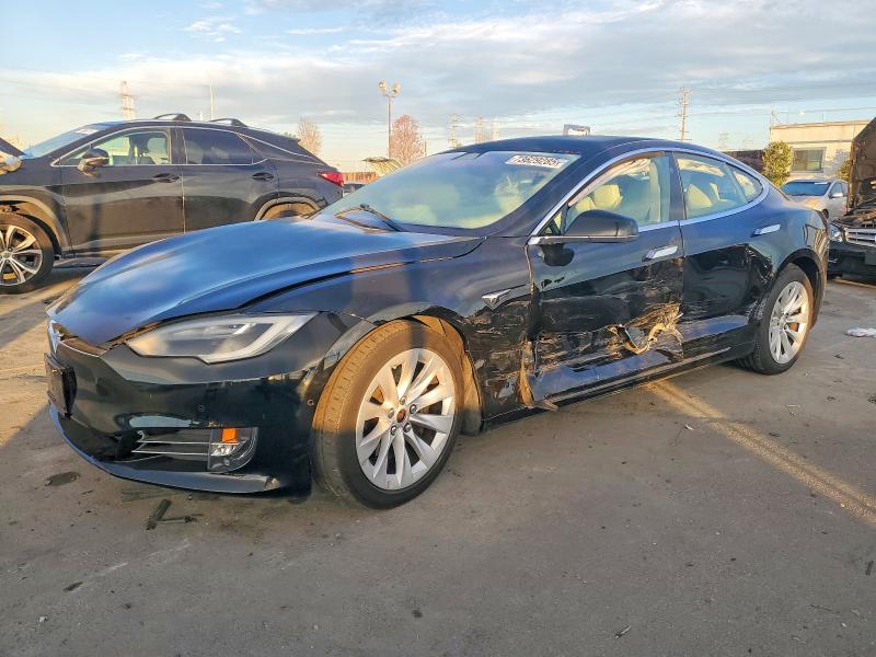 Aukcja sprzedaży 2018 Tesla Model S, vin: 5YJSA1E28JF235982, numer aukcji: 73629285