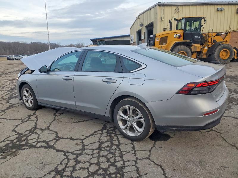 2025 Honda Accord მანქანა იყიდება აუქციონზე, vin: 1HGCY1F29SA004552, აუქციონის ნომერი: 72763715