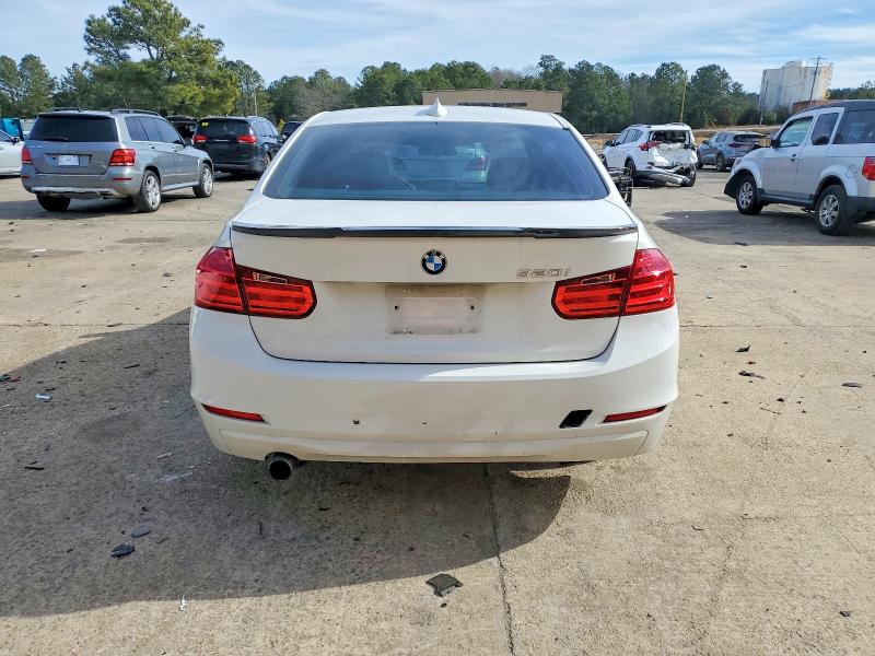 Продажа на аукционе авто 2015 Bmw 320, vin: WBA3B1C57FP831707, номер лота: 74086965