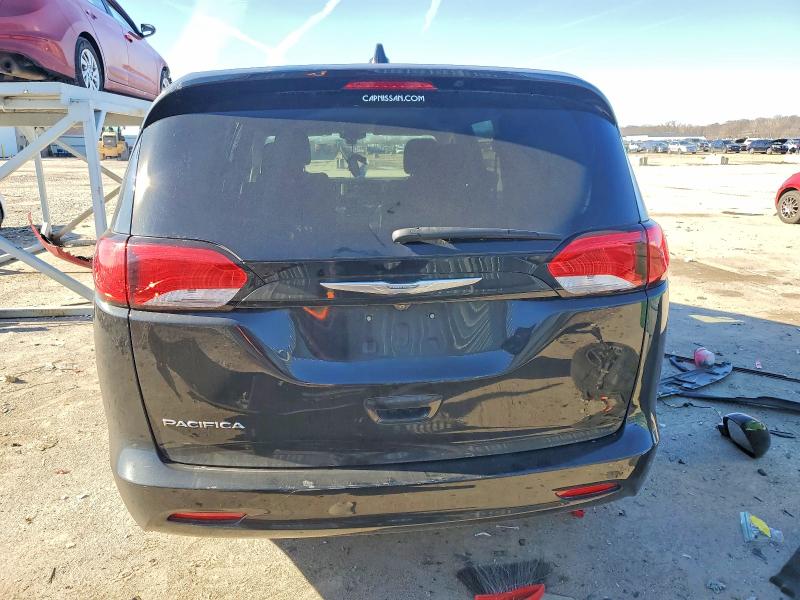 98891375 :رقم المزاد ، 2C4RC1CGXHR553687 vin ، 2017 Chrysler Pacifica مزاد بيع