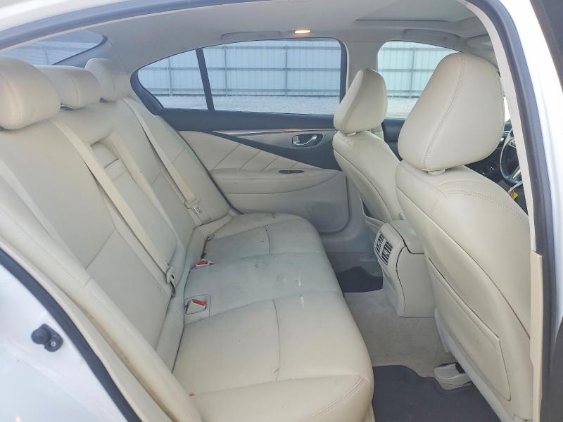 Продажа на аукционе авто 2015 Infiniti Q50 Base, vin: JN1BV7AR2FM402820, номер лота: 73480335