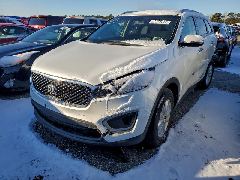 Продажа на аукционе авто 2016 Kia Sorento, vin: 5XYPGDA33GG107641, номер лота: 74187085
