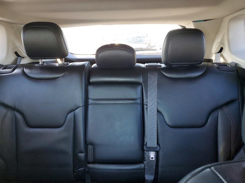 97858045 :رقم المزاد ، 3C4NJCCB4JT301733 vin ، 2018 Jeep Compass مزاد بيع