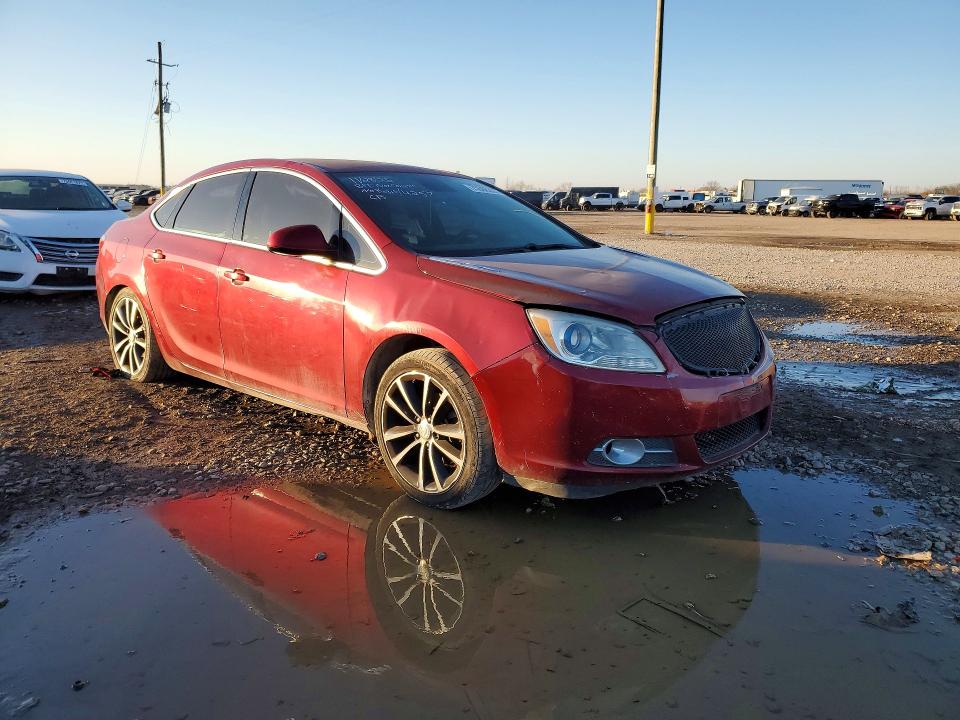 75566335 :رقم المزاد ، 1G4PR5SK2H4114257 vin ، 2017 Buick Verano مزاد بيع