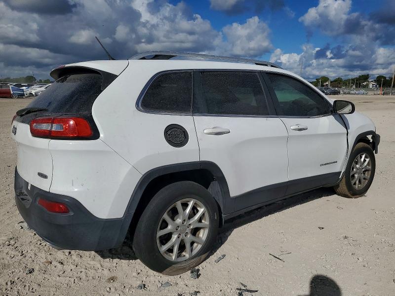 50375916 :رقم المزاد ، 1C4PJMCS2FW789614 vin ، 2015 Jeep Cherokee مزاد بيع