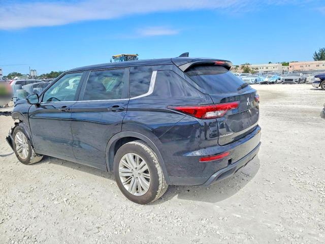 Продаж на аукціоні авто 2023 Mitsubishi Outlander, vin: JA4J3TA84PZ015456, номер лоту: 75361545