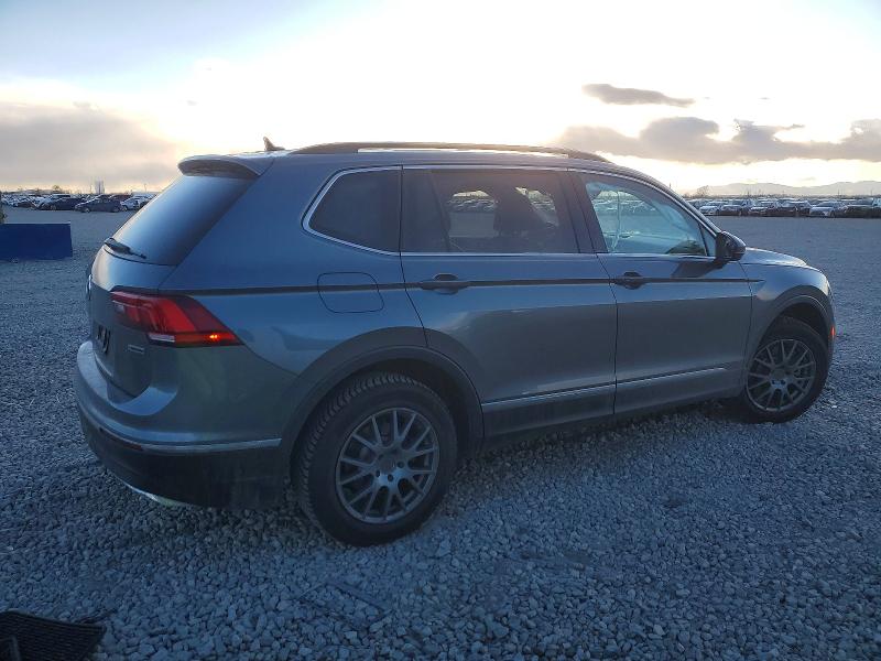 72724085 :رقم المزاد ، 3VV2B7AX9MM077364 vin ، 2021 Volkswagen Tiguan مزاد بيع