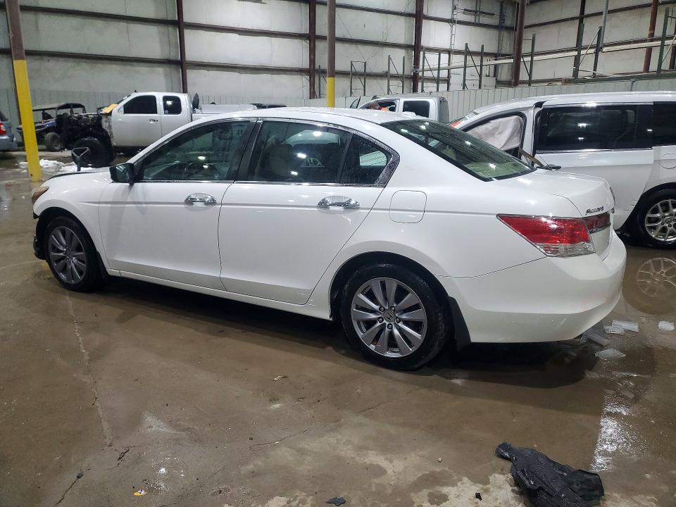 73757945 :رقم المزاد ، 1HGCP3F84CA001725 vin ، 2012 Honda Accord مزاد بيع