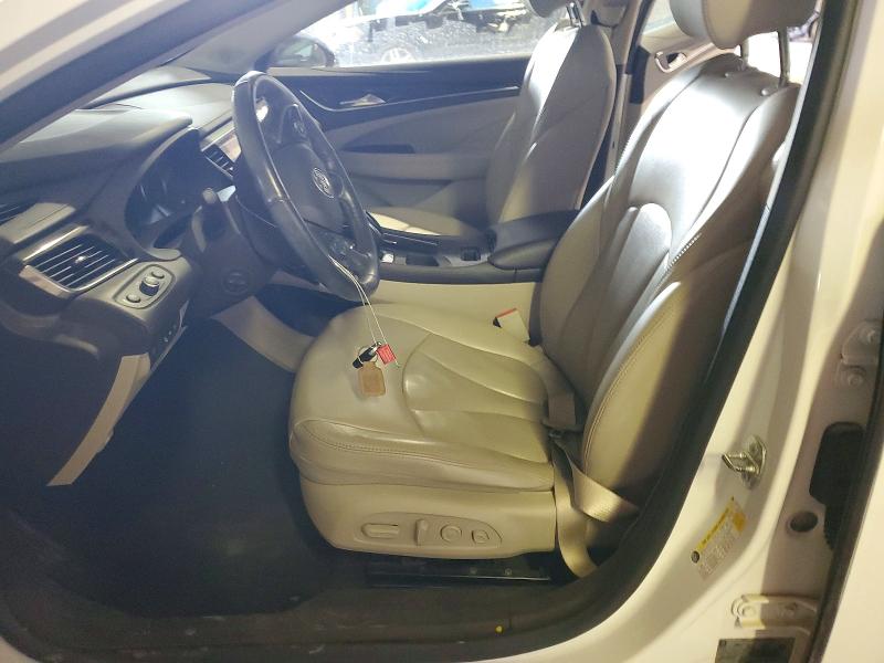 73430285 :رقم المزاد ، 1G4ZS5SS7JU139190 vin ، 2018 Buick Lacrosse مزاد بيع