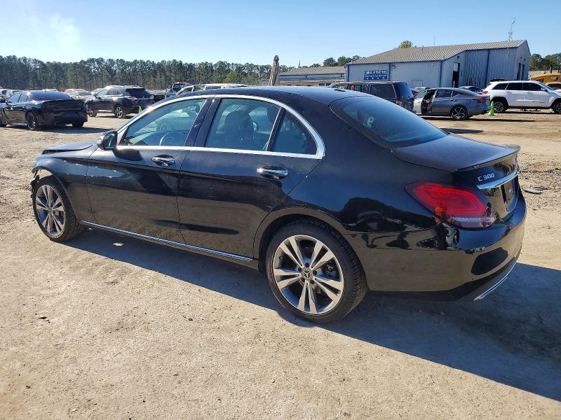 98589755 :رقم المزاد ، WDDWF8EB3LR552342 vin ، 2020 Mercedes-benz C مزاد بيع