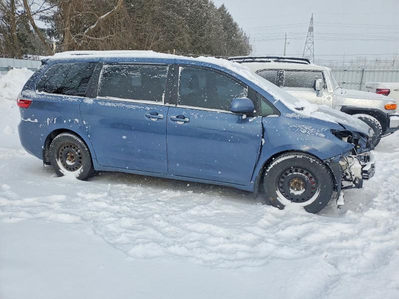 2015 Toyota Sienna მანქანა იყიდება აუქციონზე, vin: 5TDKK3DC1FS565503, აუქციონის ნომერი: 98424215
