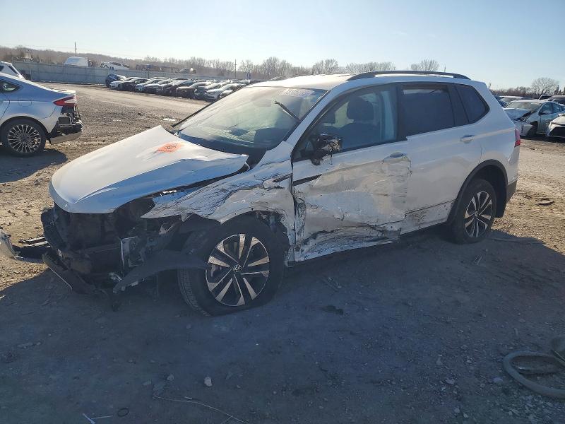 Продажа на аукционе авто 2024 Volkswagen Tiguan, vin: 3VVRB7AX3RM188224, номер лота: 73105255