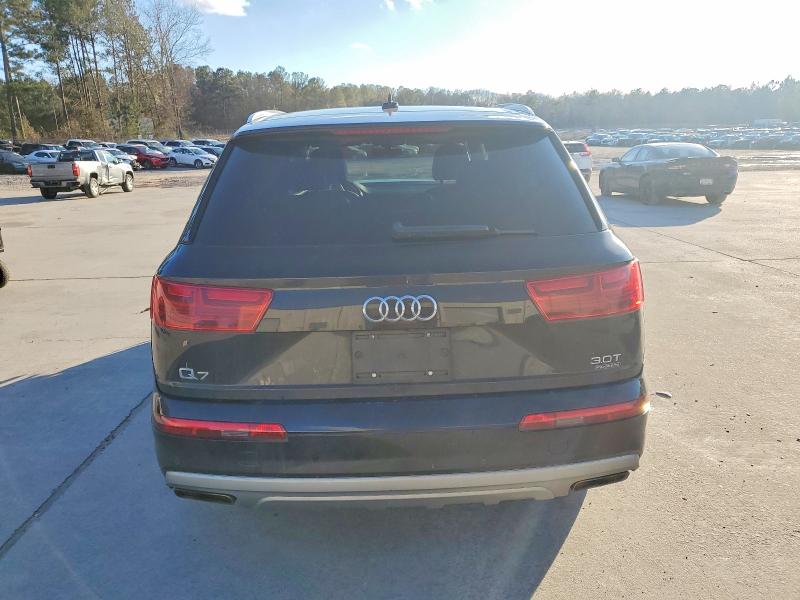 2017 Audi Q7 მანქანა იყიდება აუქციონზე, vin: WA1LAAF76HD018537, აუქციონის ნომერი: 74699235