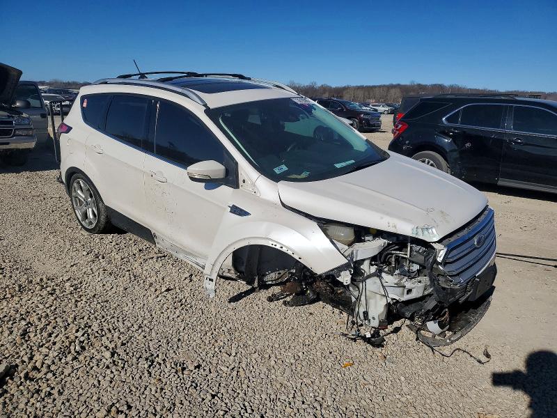 2018 Ford Escape მანქანა იყიდება აუქციონზე, vin: 1FMCU9J94JUA86356, აუქციონის ნომერი: 73618395