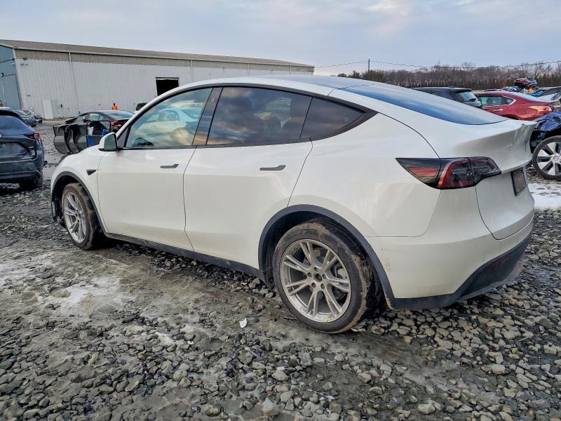Продажа на аукционе авто 2022 Tesla Model Y, vin: 7SAYGDEE8NF308376, номер лота: 74145805