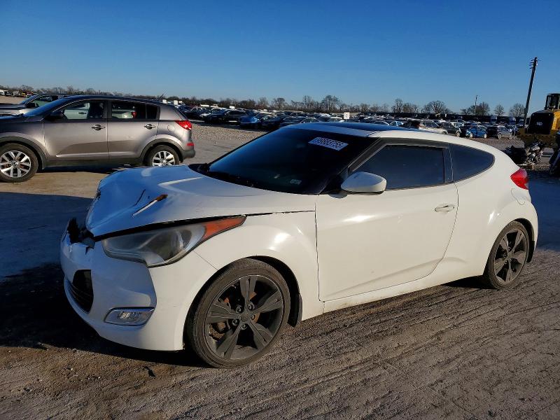 Продаж на аукціоні авто 2016 Hyundai Veloster, vin: KMHTC6AD8GU268673, номер лоту: 99883755