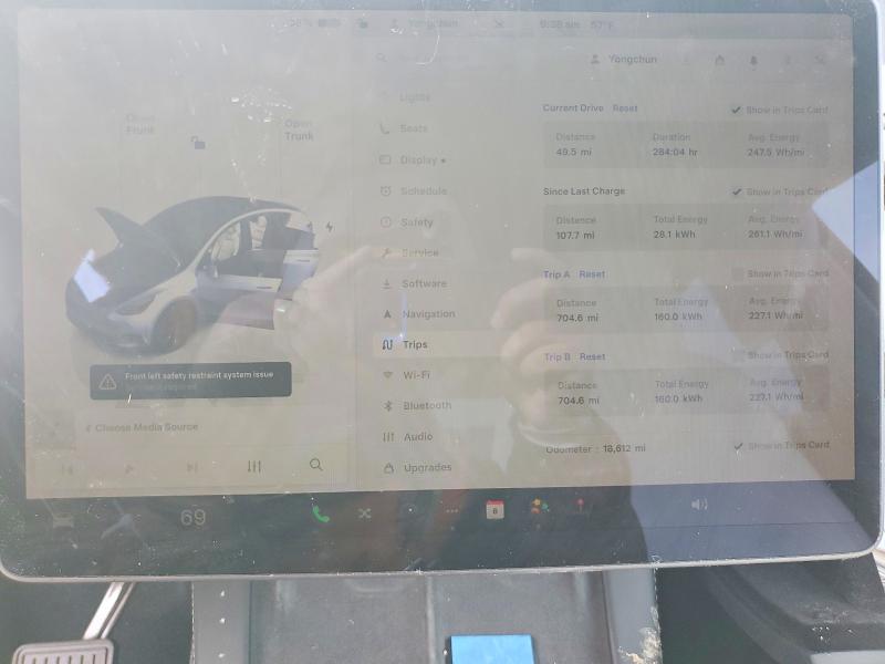 2024 Tesla Model Y მანქანა იყიდება აუქციონზე, vin: 7SAYGDED0RF177408, აუქციონის ნომერი: 99264965