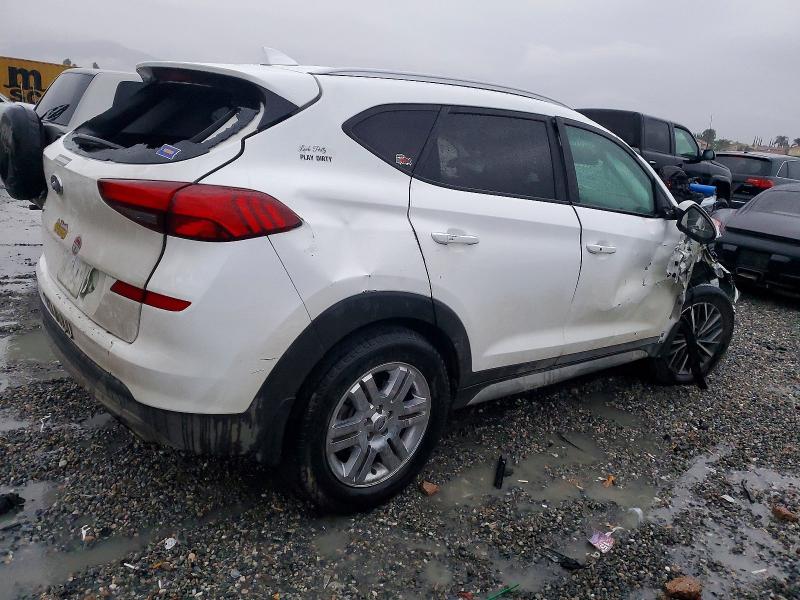 2019 Hyundai Tucson მანქანა იყიდება აუქციონზე, vin: KM8J33ALXKU894585, აუქციონის ნომერი: 99151745