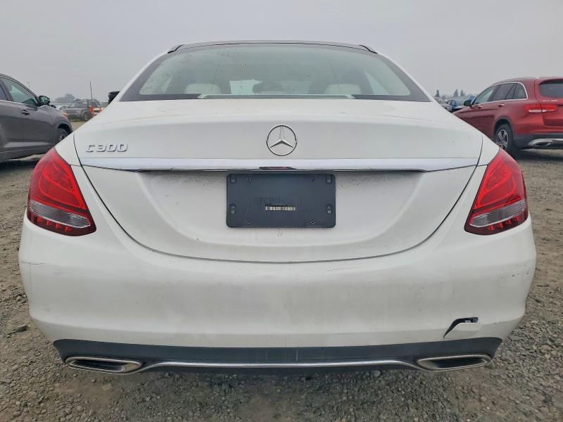 73942805 :رقم المزاد ، 55SWF4JBXHU229328 vin ، 2017 Mercedes-benz C 300 مزاد بيع