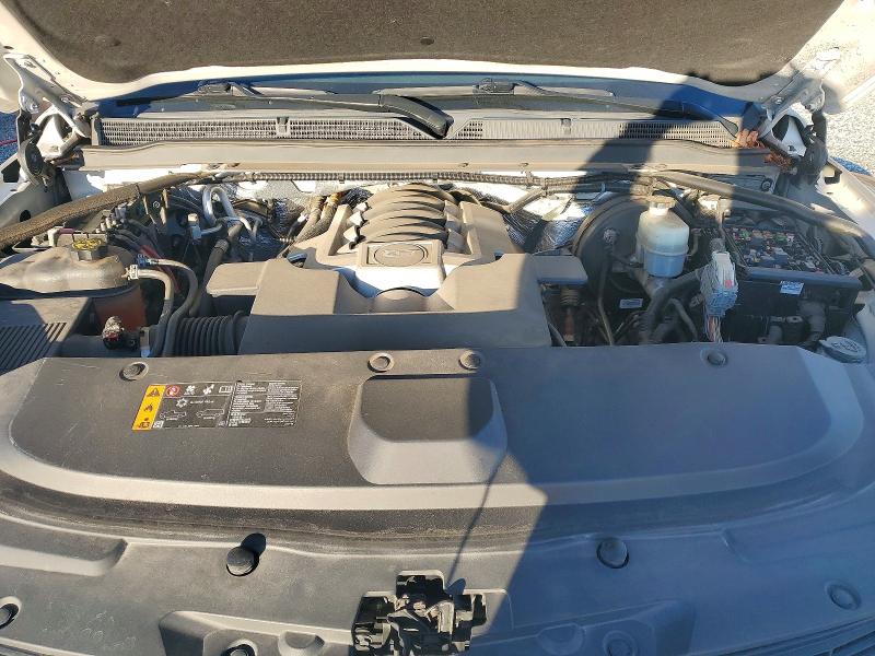 Продажа на аукционе авто 2018 Cadillac Escalade L, vin: 1GYS4BKJ6JR233600, номер лота: 73437555