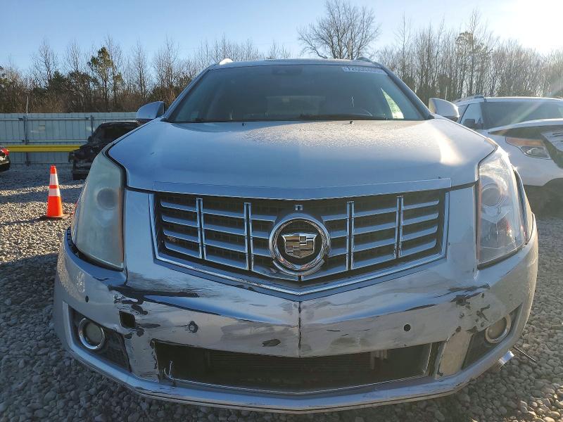 Продаж на аукціоні авто 2015 Cadillac Srx Perfor, vin: 3GYFNCE38FS633762, номер лоту: 72600405