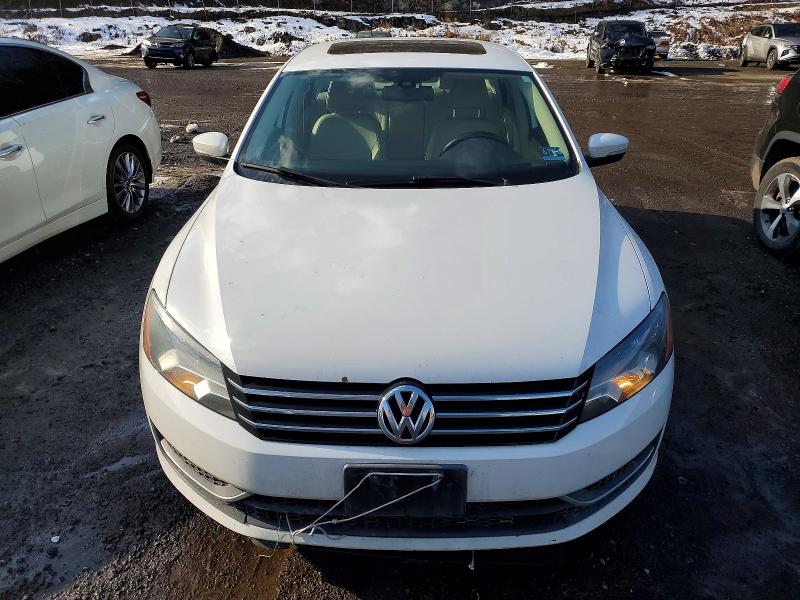74354005 :رقم المزاد ، 1VWBP7A3XDC024006 vin ، 2013 Volkswagen Passat مزاد بيع