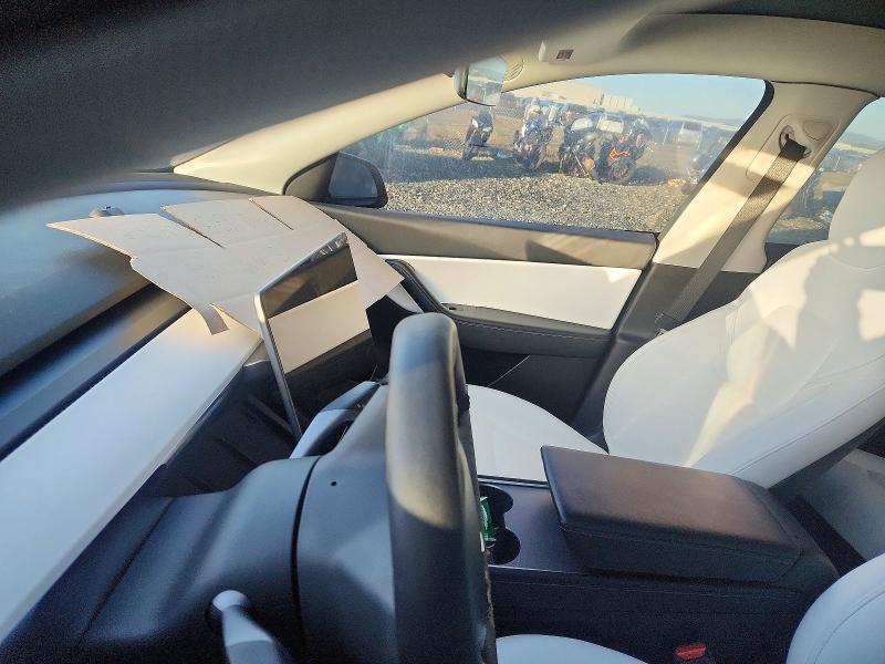 72206615 :رقم المزاد ، 5YJYGAEE6MF271788 vin ، 2021 Tesla Model Y مزاد بيع