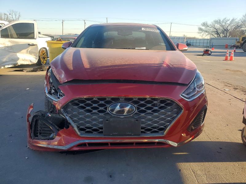 Продажа на аукционе авто 2019 Hyundai Sonata, vin: 5NPE34AF1KH795802, номер лота: 98869565
