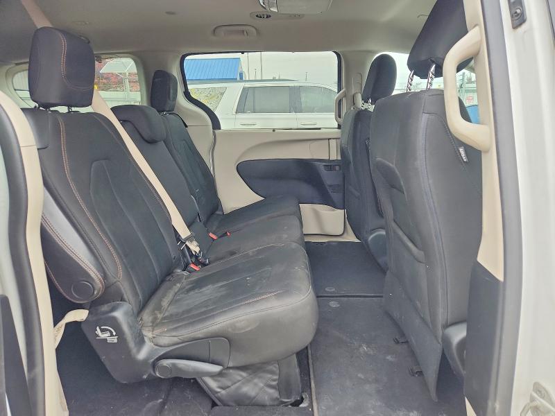 Продажа на аукционе авто 2018 Chrysler Pacifica, vin: 2C4RC1FGXJR125927, номер лота: 99506385