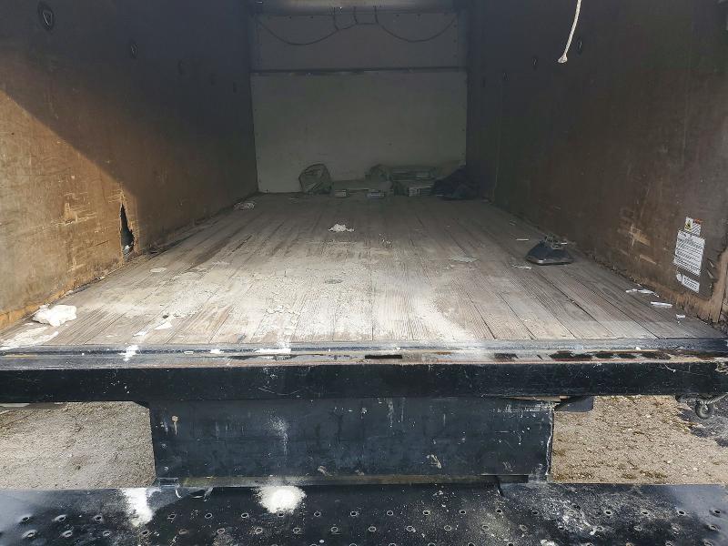 74816465 :رقم المزاد ، 1HA3GTCG0HN009424 vin ، 2017 Chevrolet Express G3500 مزاد بيع
