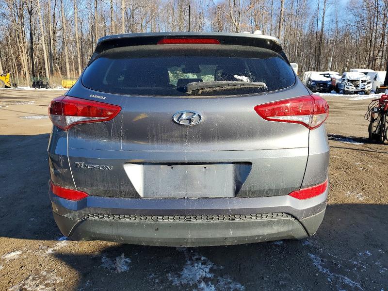 Продажа на аукционе авто 2018 Hyundai Tucson Se, vin: KM8J23A43JU691080, номер лота: 74032005