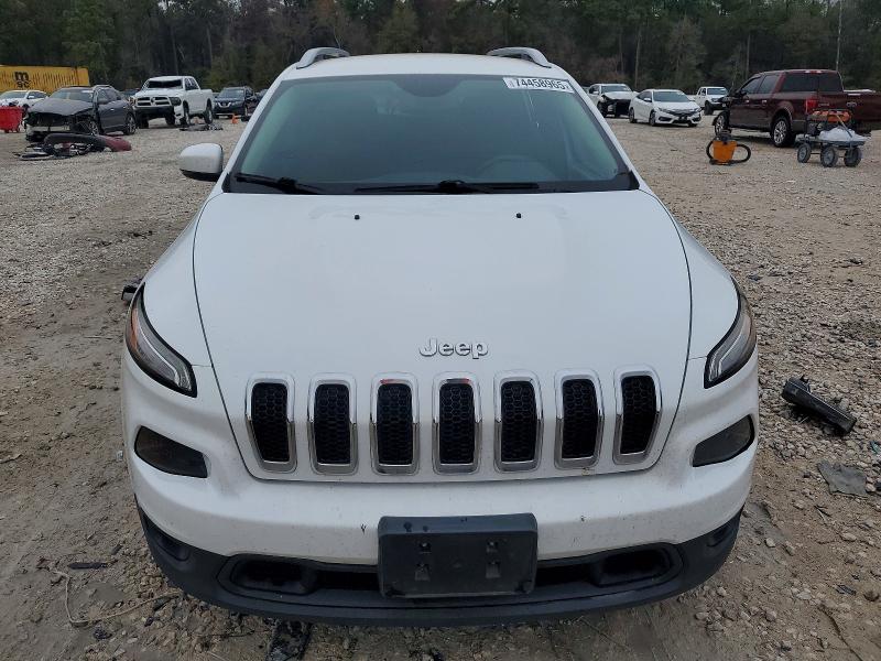 74458965 :رقم المزاد ، 1C4PJLCB1HW540752 vin ، 2017 Jeep Cherokee مزاد بيع