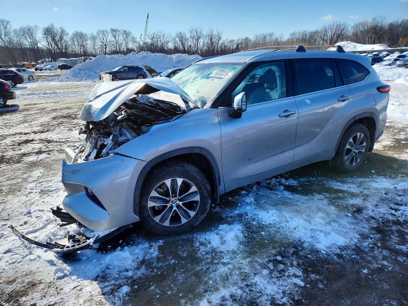 75069375 :رقم المزاد ، 5TDGZRBH6NS204379 vin ، 2022 Toyota Highlander مزاد بيع