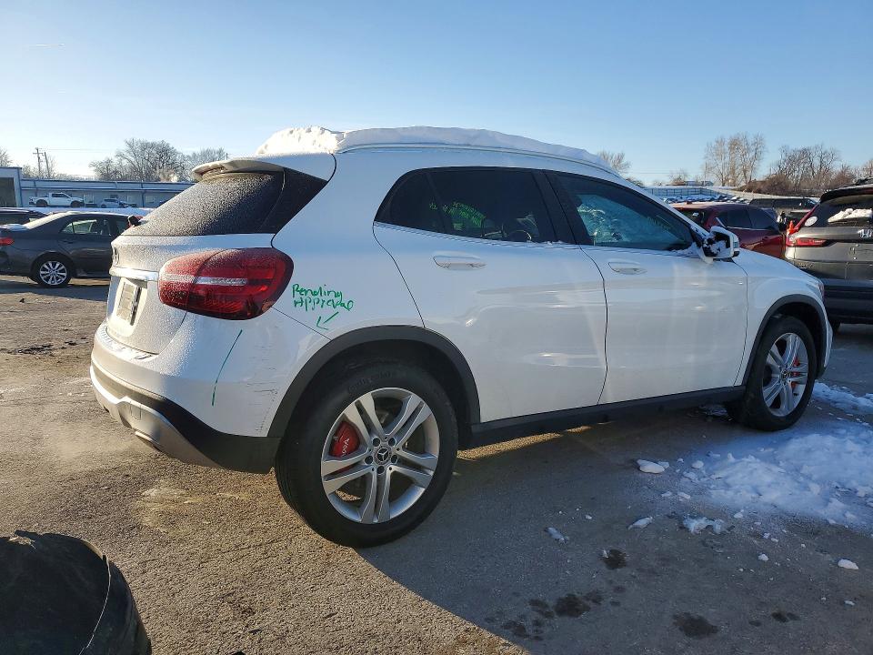 Продажа на аукционе авто 2019 Mercedes-benz Gla, vin: WDCTG4EB3KJ549600, номер лота: 74665335