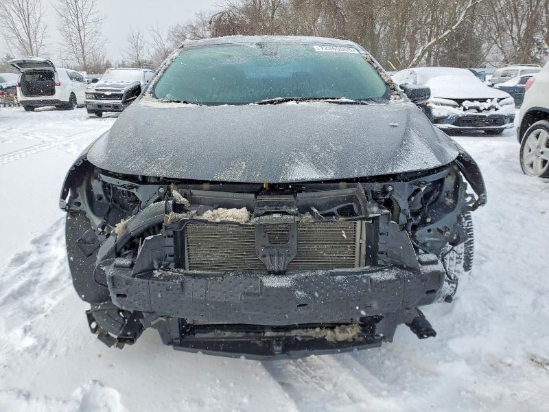 72369005 :رقم المزاد ، 1G1ZE5ST4HF152152 vin ، 2017 Chevrolet Malibu مزاد بيع