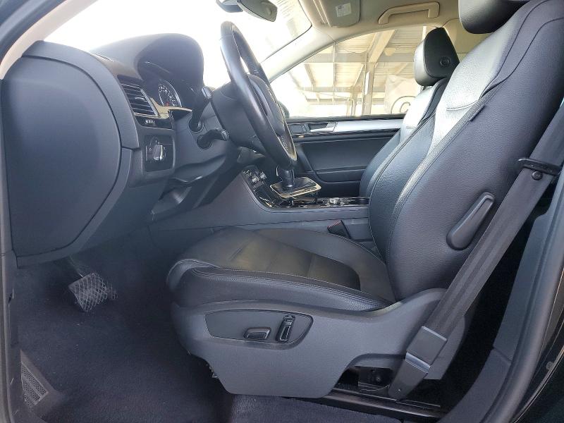Продаж на аукціоні авто 2017 Volkswagen Touareg, vin: WVGEF7BP5HD003046, номер лоту: 74128155
