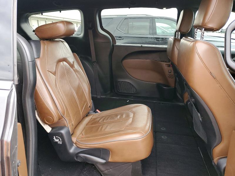 72771335 :رقم المزاد ، 2C4RC1GG3LR151870 vin ، 2020 Chrysler Pacifica مزاد بيع
